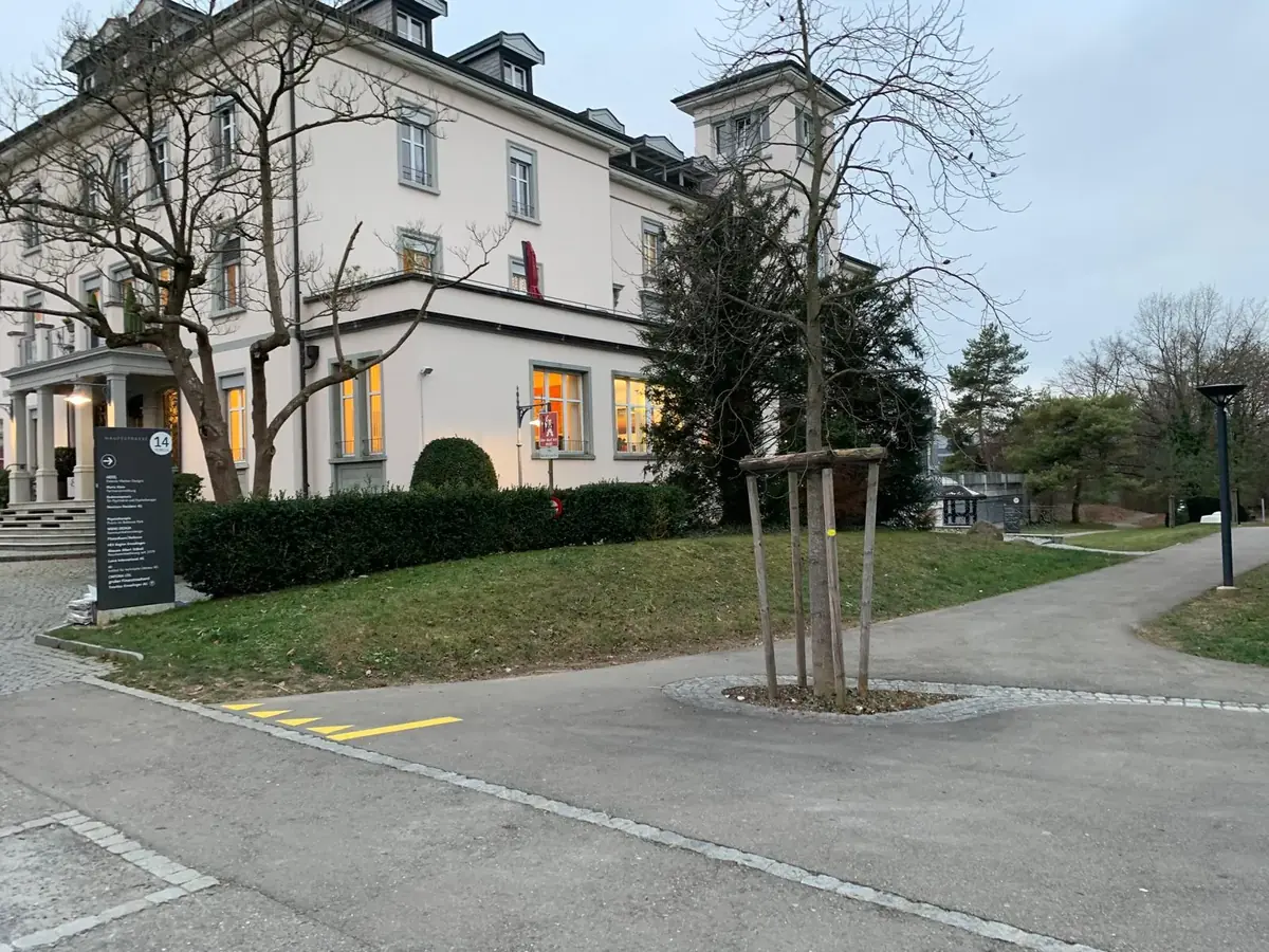Praxis im Rückgebäude der Villa Bellevue, Hauptstrasse 14a, Kreuzlingen